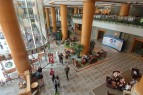 Thailand_Bangkok_Bumrungrad_International_Hospital_interior_.jpg