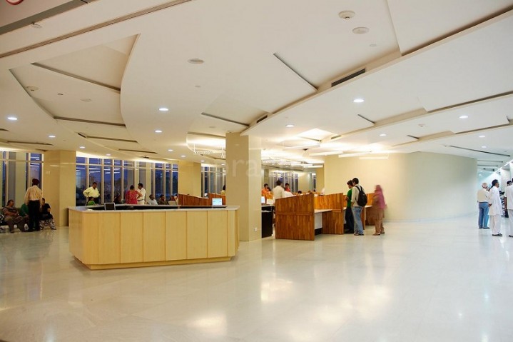 medanta-hospital-gurgaon-1470657813-57a875151611d.jpg