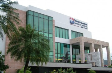 bangkok_hospital_phuket.jpg